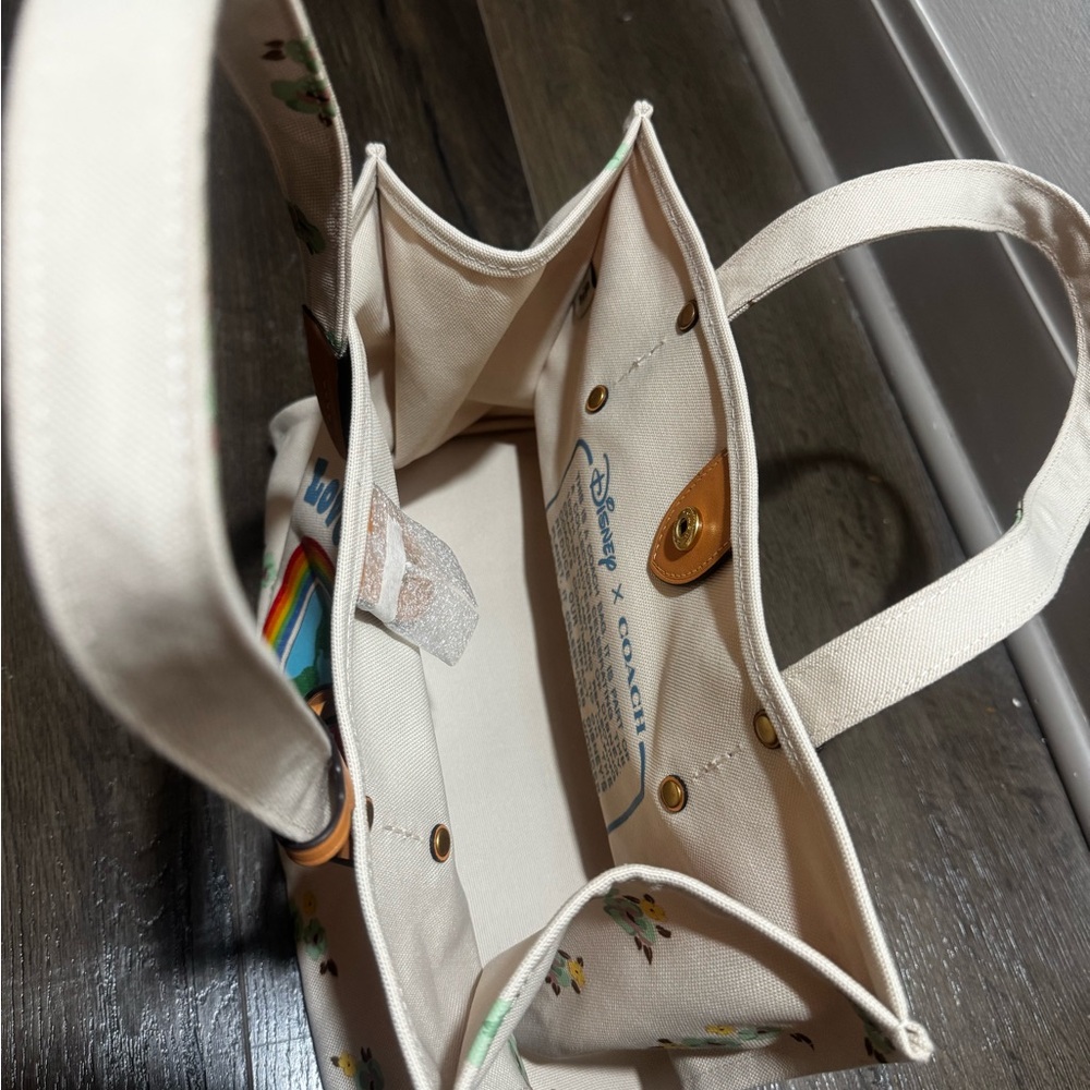 Coach x Disney Cream and Brown Love Your Planet Tote - Picture 4 of 5
